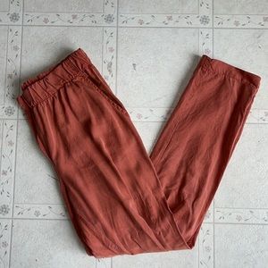 Adorbs cinch-waist salmon colored ankle pants